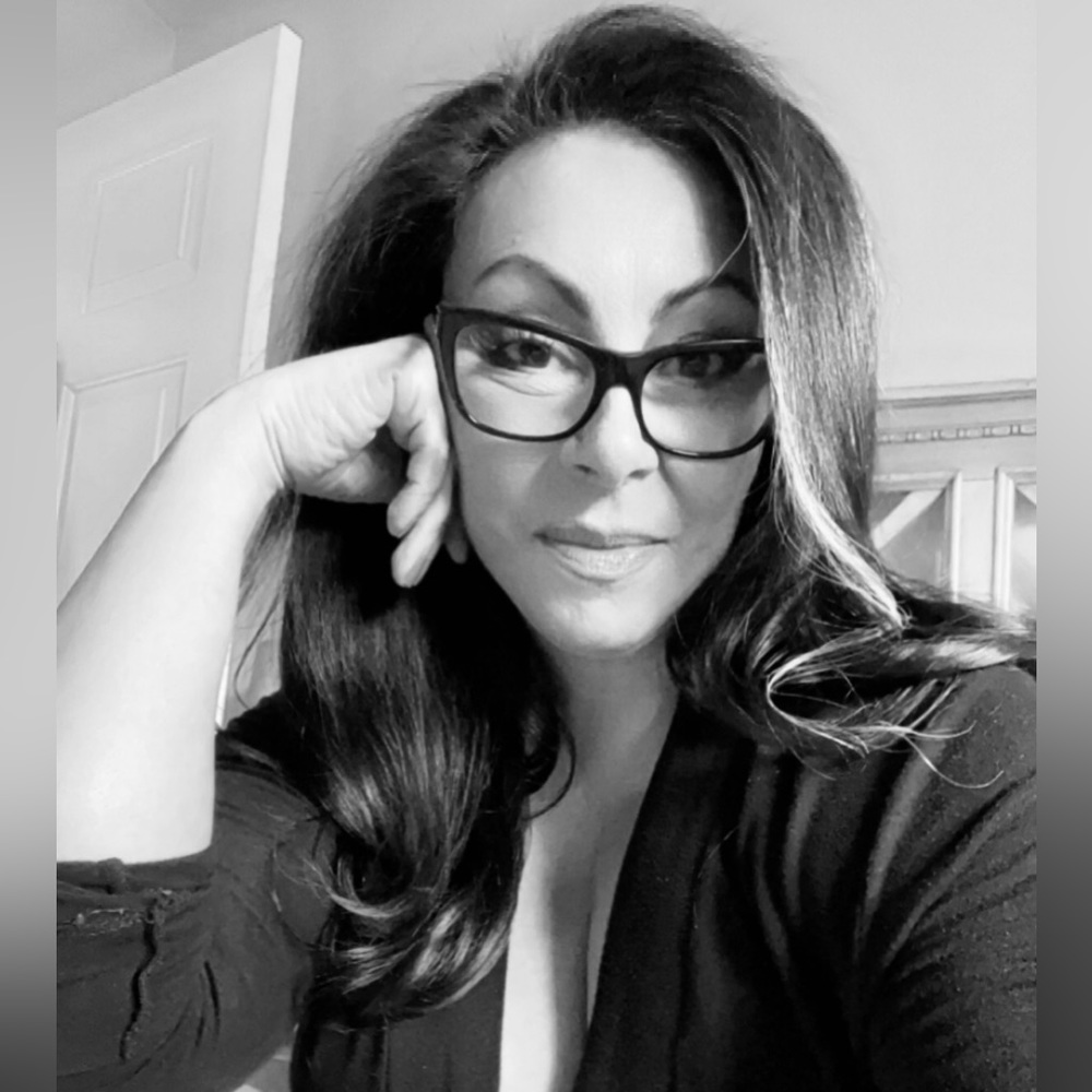 Meet your Posher, Sandra